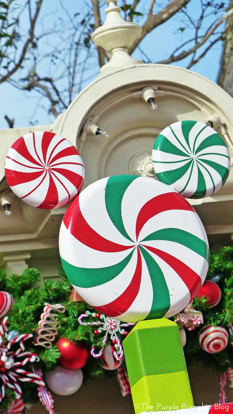 Disney Christmas Backgrounds For Iphone - HD Wallpaper 