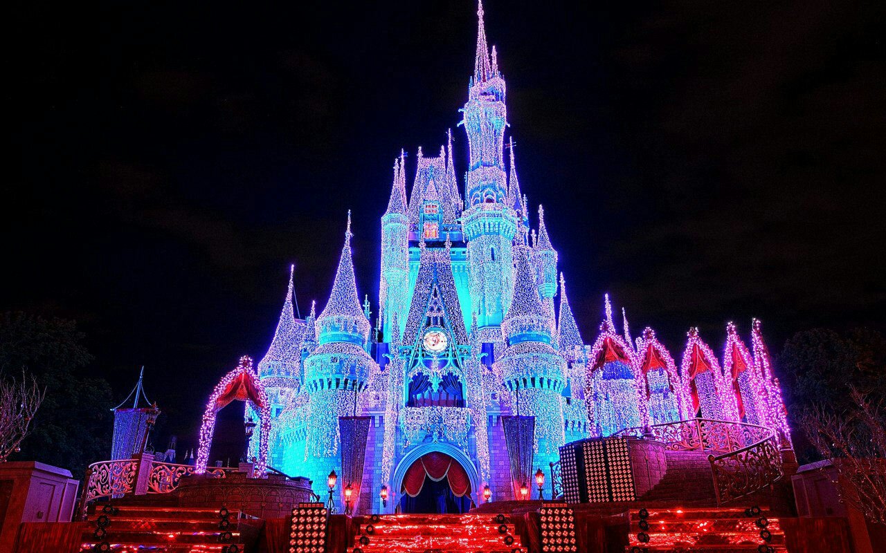 Download Exotic Lovely Images Awesome World Wallpapers - Fire And Ice Castle - HD Wallpaper 