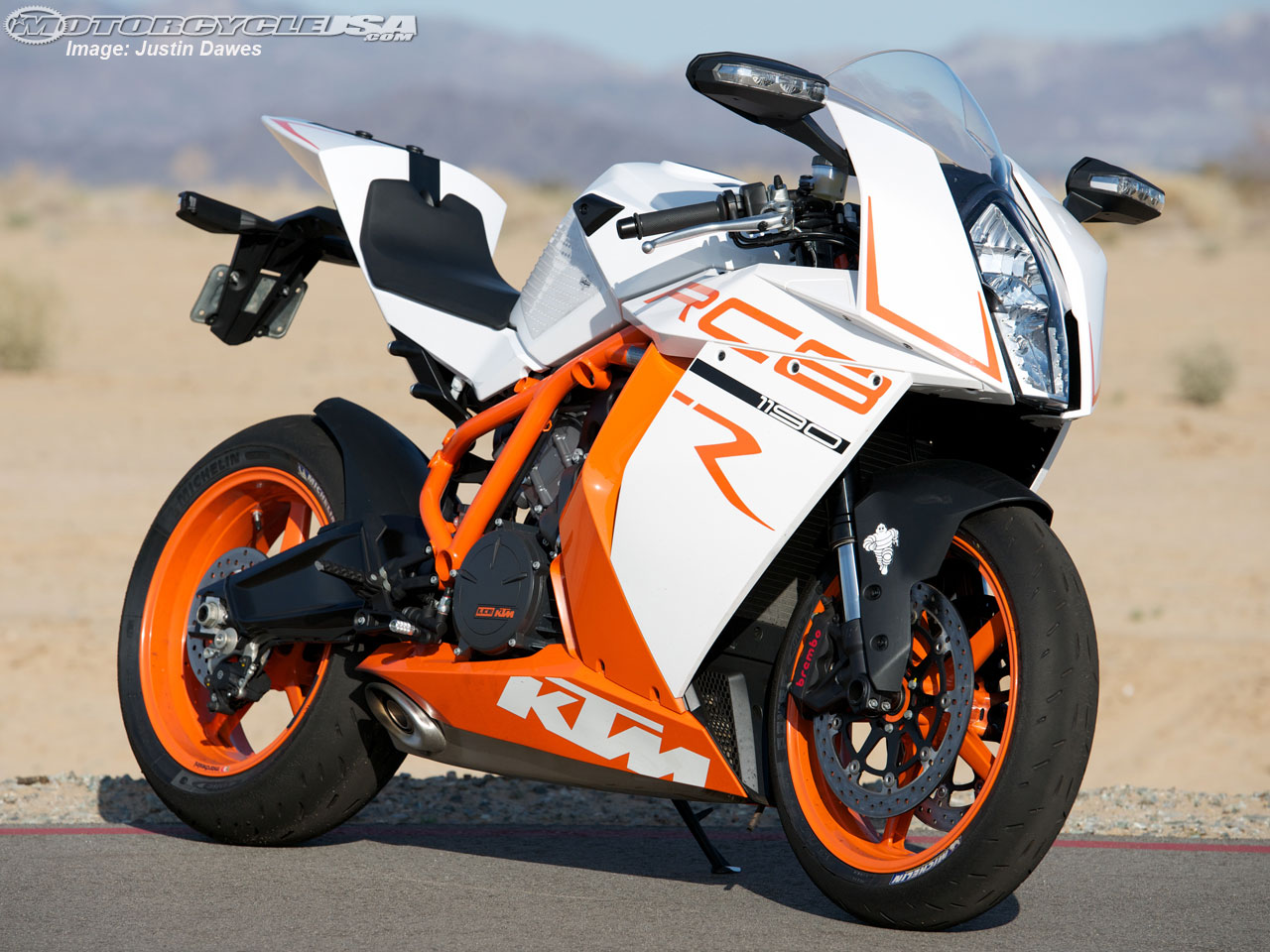 Ktm Rc 8 Price In India - HD Wallpaper 
