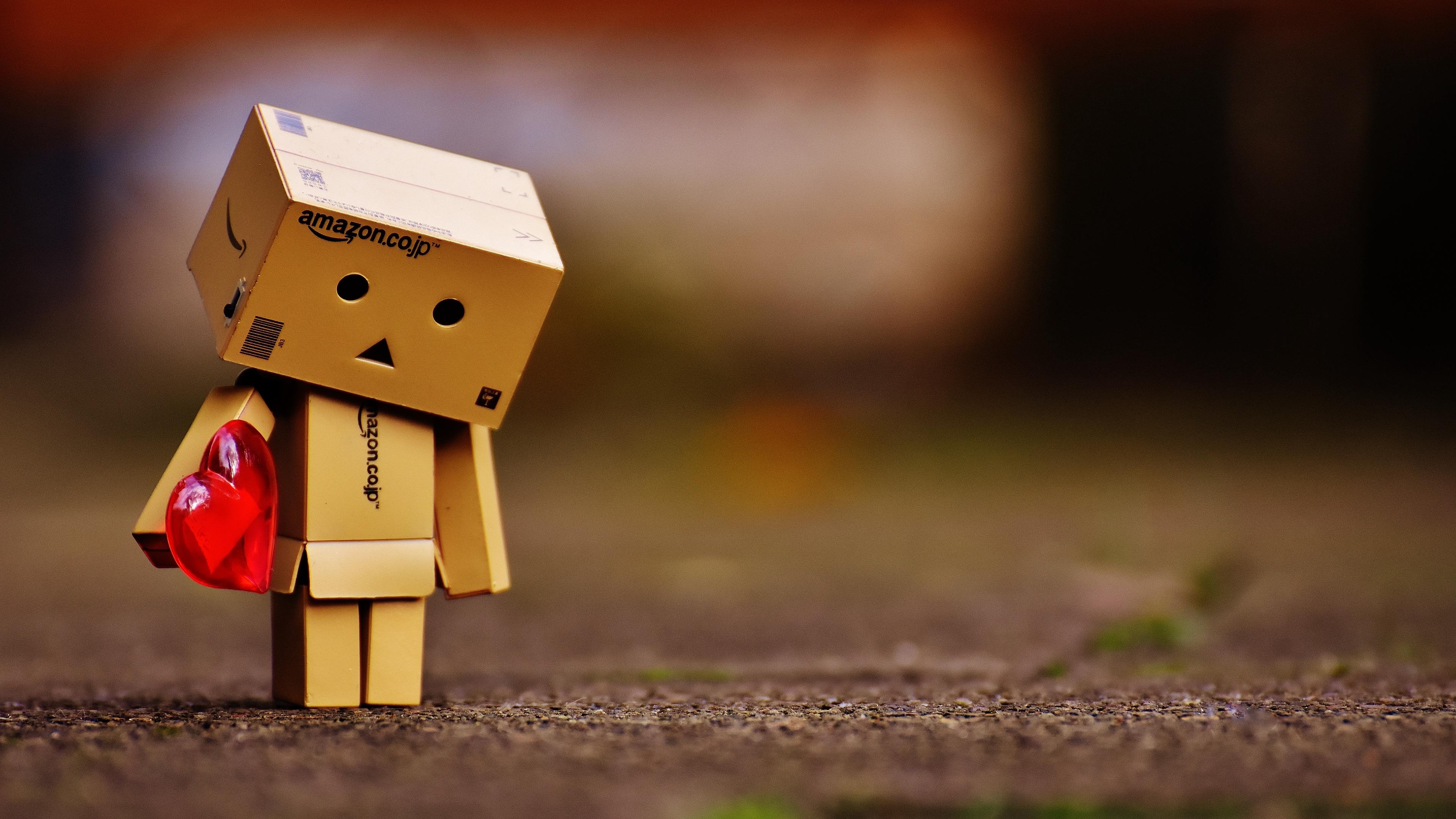 4k Love Wallpaper - Background Danbo Hd - HD Wallpaper 