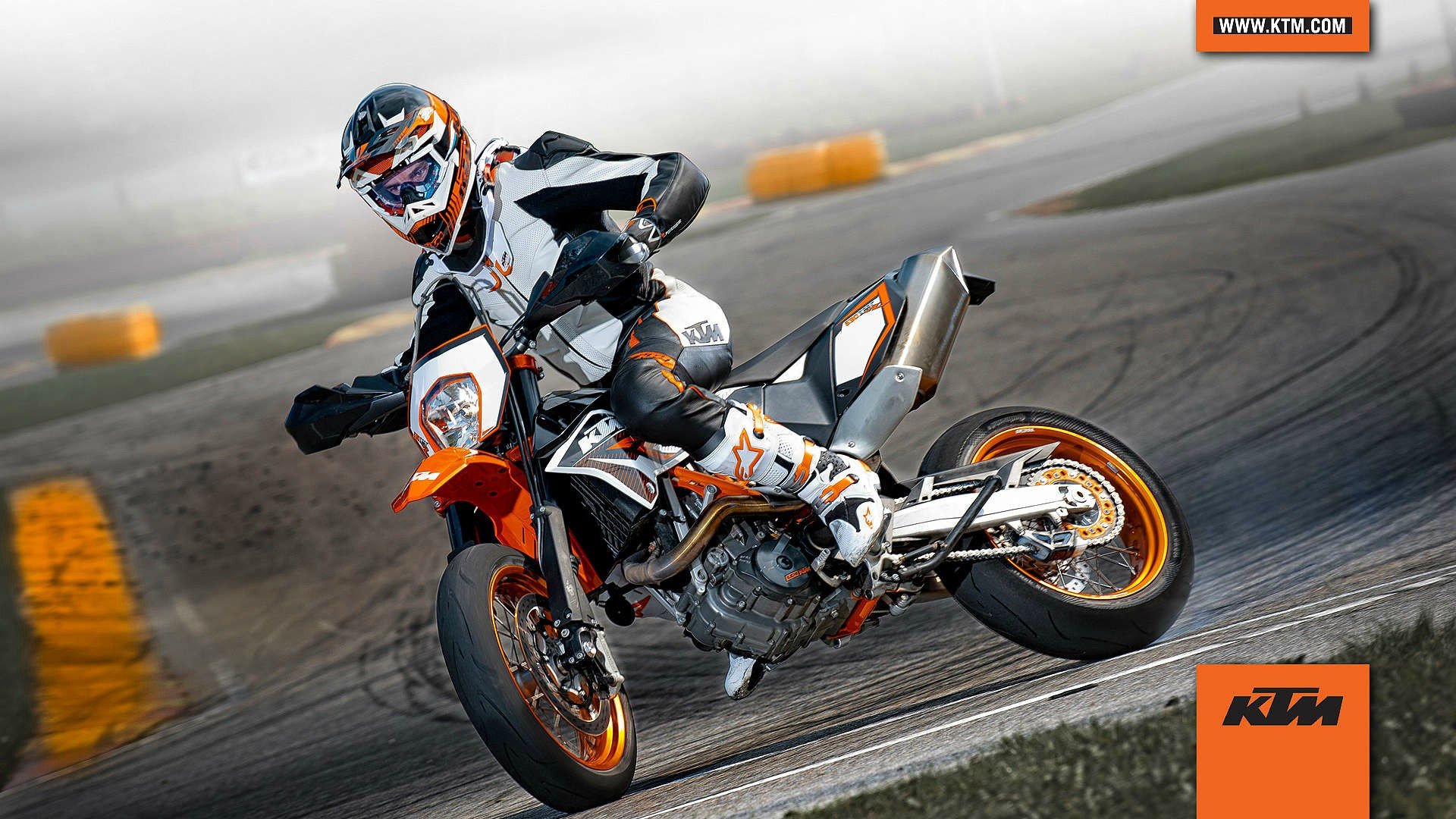 Ktm 690 Smc R 2012 - HD Wallpaper 