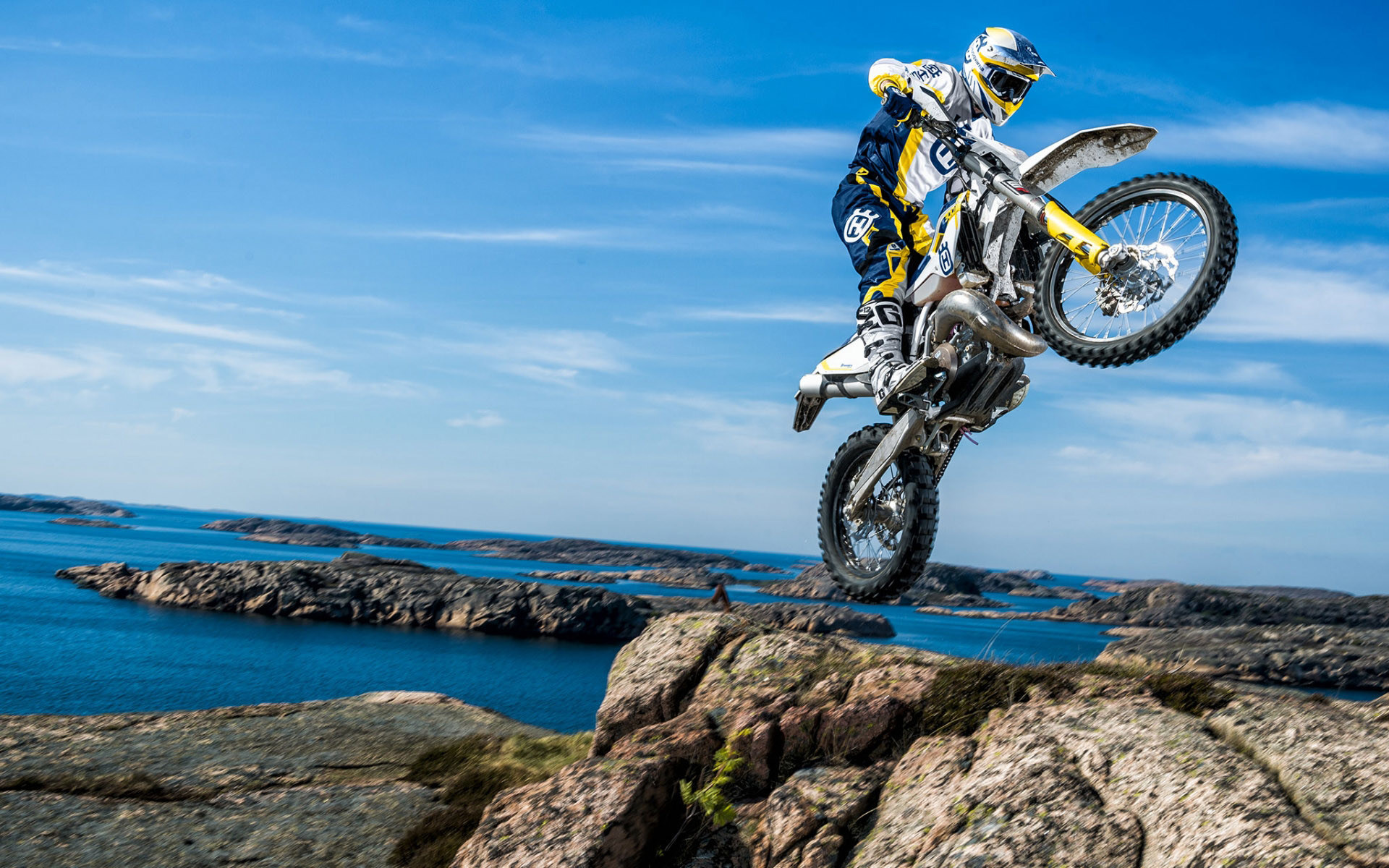 Download 2015 Husqvarna Te 300 Wallpaper 
 Data-src - Husqvarna Motorcycles - HD Wallpaper 