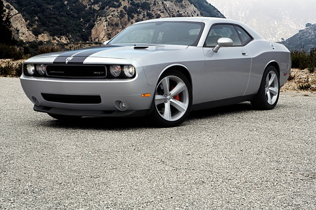 Prosperous 1998 Dodge Charger Full Hd Car Wallpapers - 2010 Dodge Challenger Silver - HD Wallpaper 