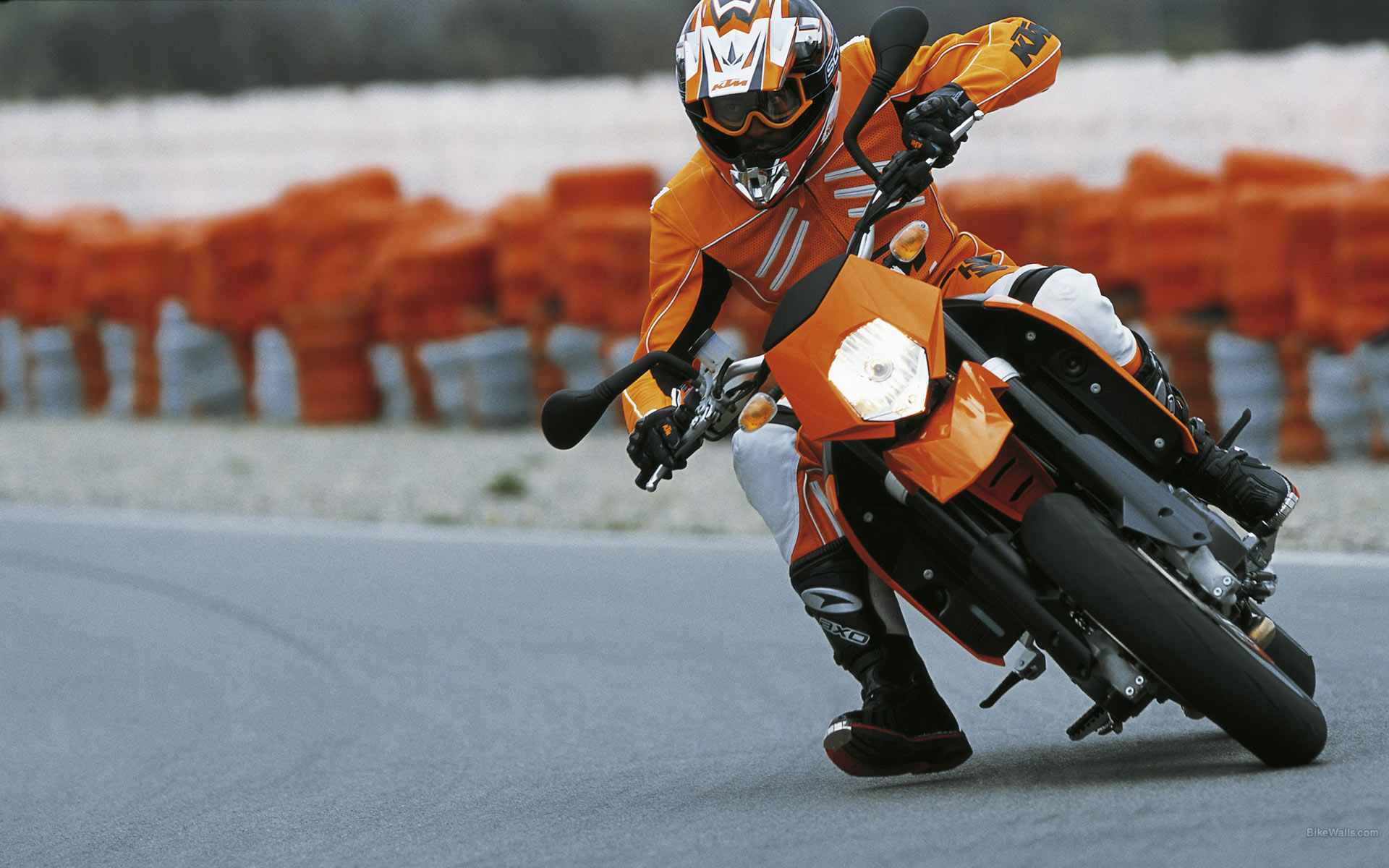 Supermoto - HD Wallpaper 