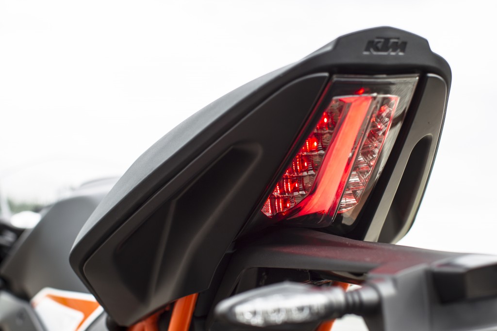 92519 Ktm Rc 390 Details - Ktm Rc Back Seat - HD Wallpaper 