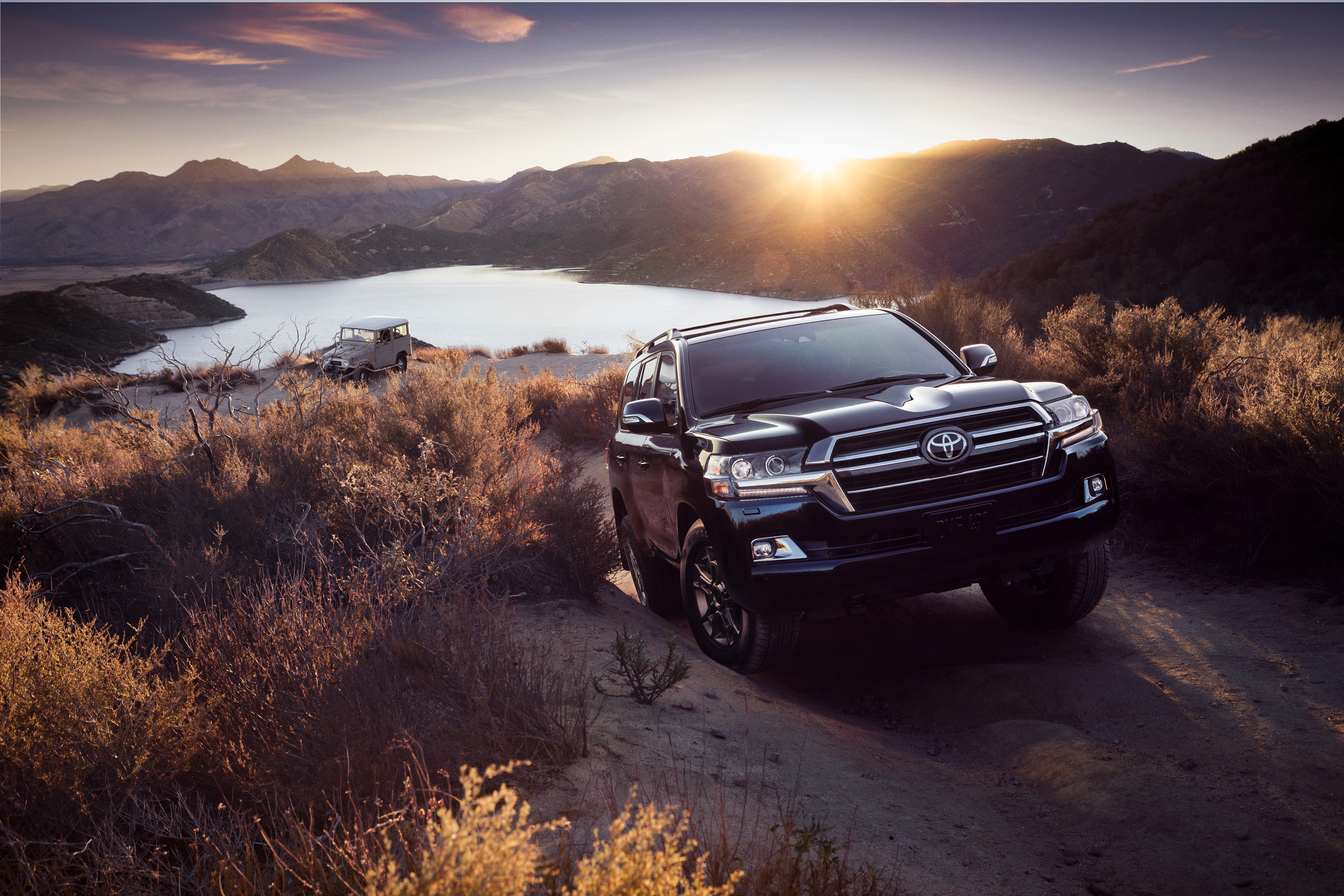 Toyota Land Cruiser 2020 - HD Wallpaper 