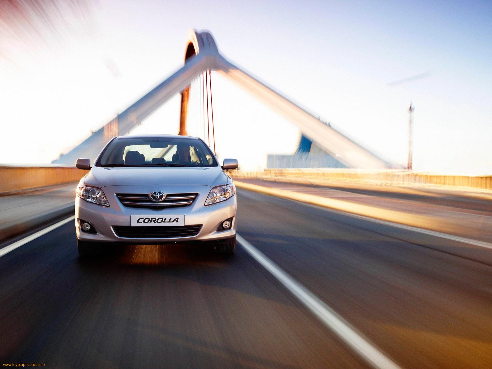 Corolla Car - HD Wallpaper 