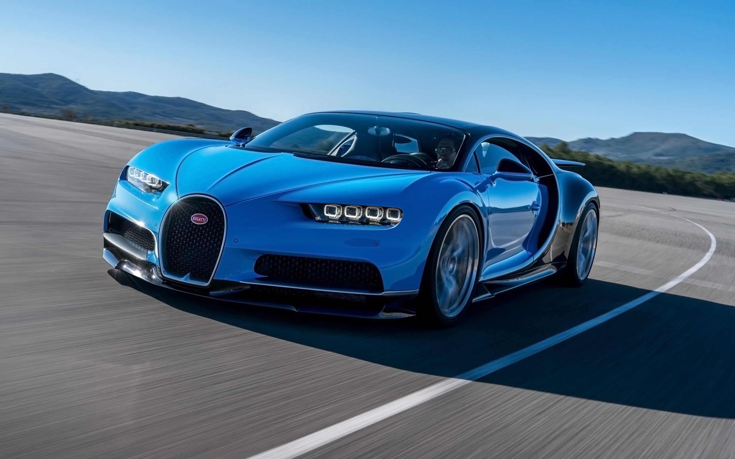 2017 Bugatti Chiron Hd Wallpapers High Quali - Bugatti Veyron 2018 - HD Wallpaper 