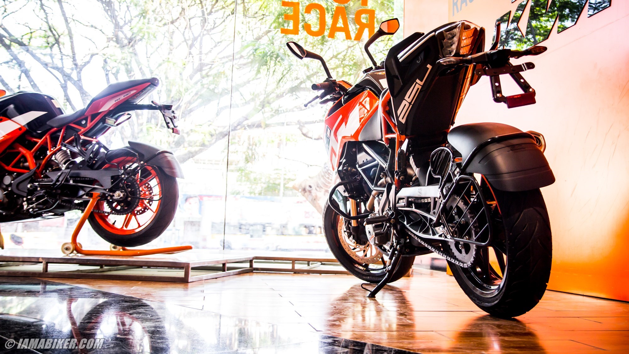 Hd Wallpapers Ktm Duke 250 Hd - HD Wallpaper 