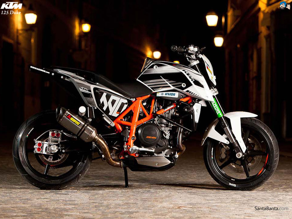 Ktm Wallpaper - Ktm Duke 690 Rok Bagoros - HD Wallpaper 