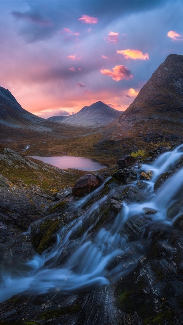 Waterfall Mountains - HD Wallpaper 