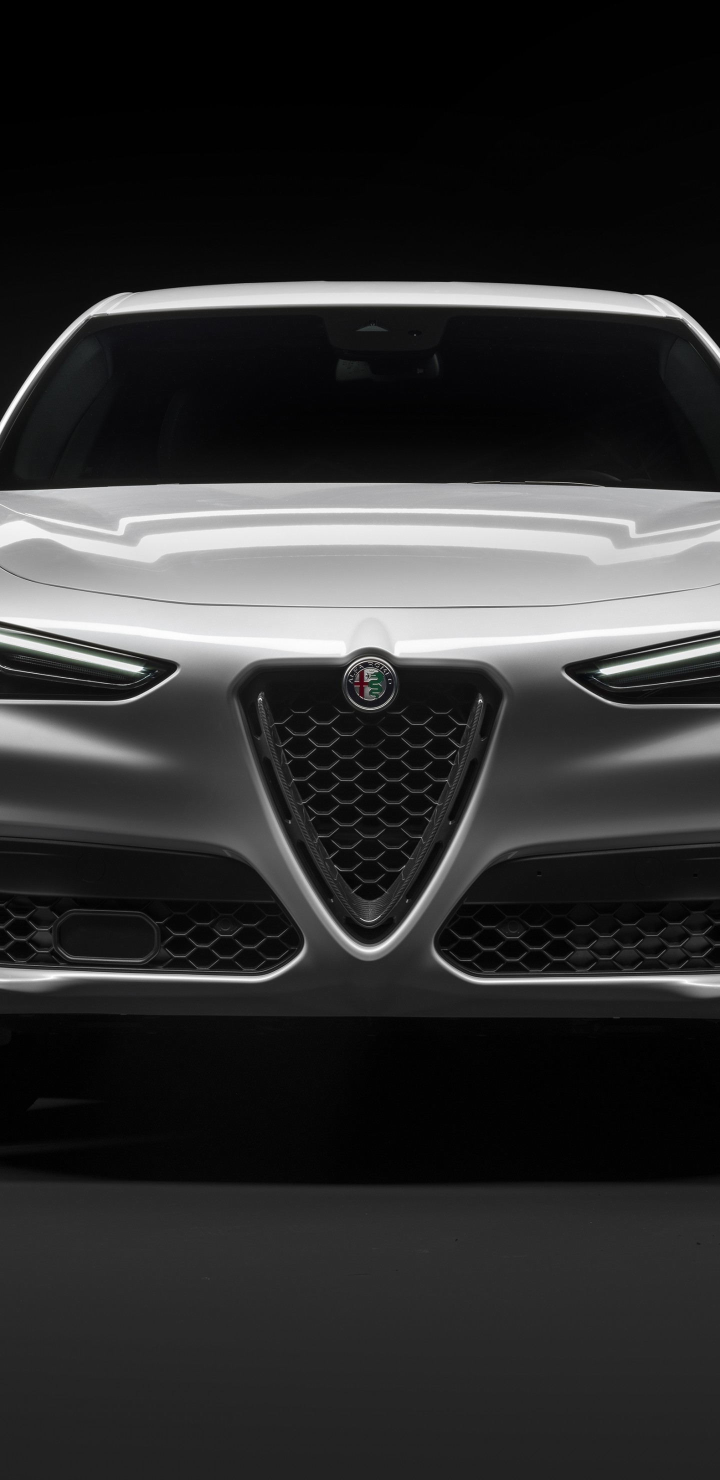 Alfa Romeo Stelvio Ti, Luxury Suv Cars, Front View - Alfa Romeo Giulia Iphone - HD Wallpaper 