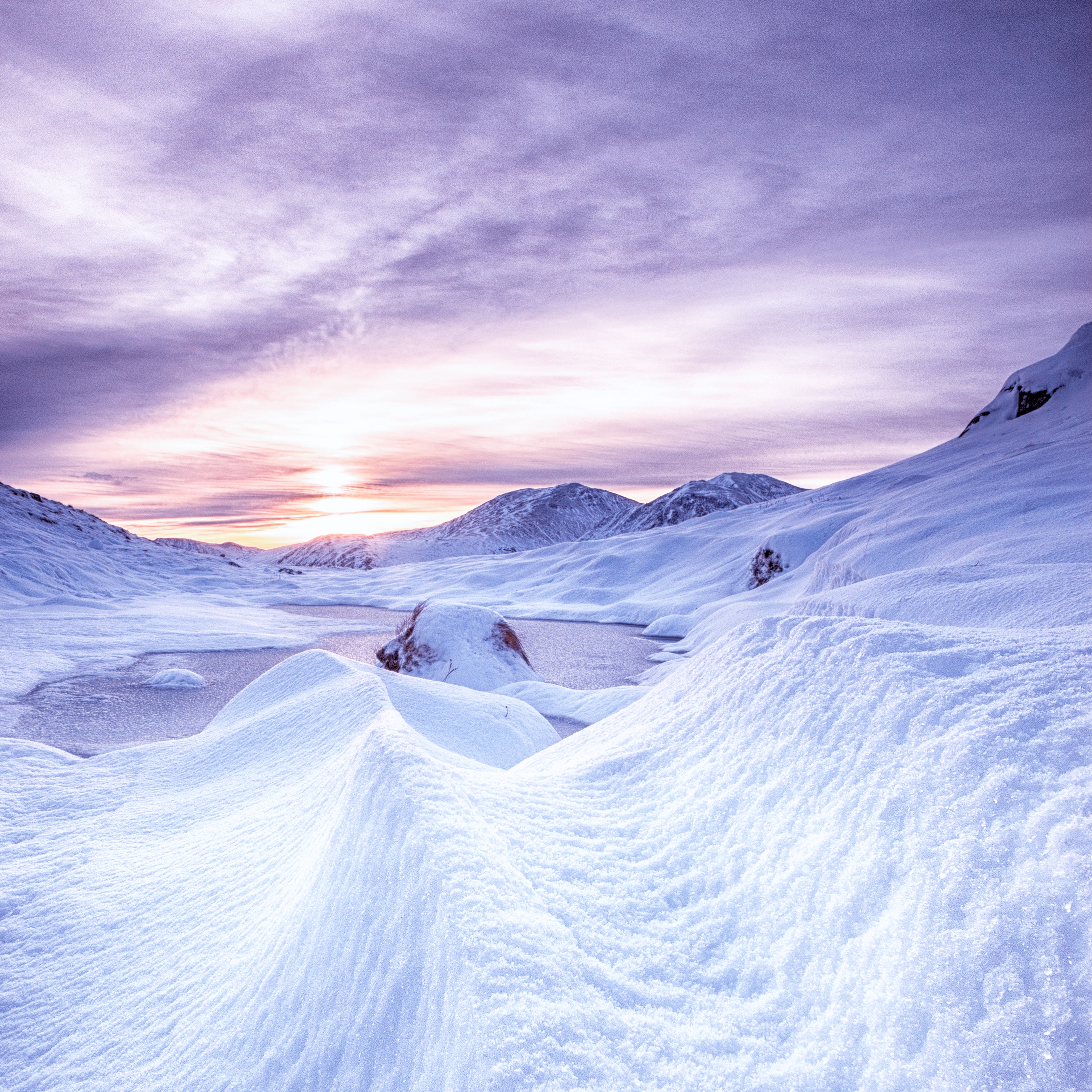 Wallpaper Snow, Mountains, Dawn, Scotland - Snow Mountains Background - HD Wallpaper 