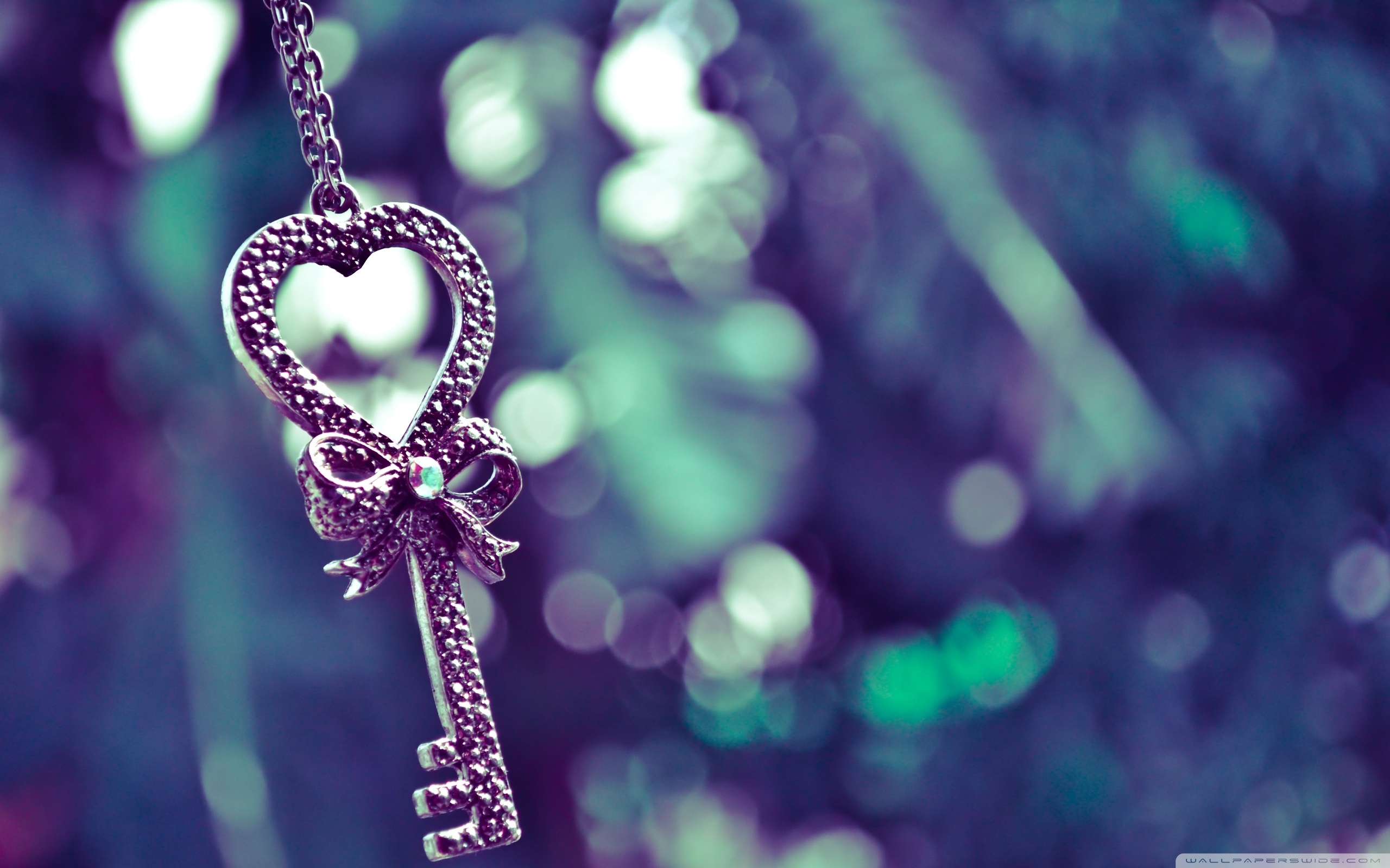 Key To My Heart-love Theme Desktop Wallpapers2012 - Heart Key - HD Wallpaper 