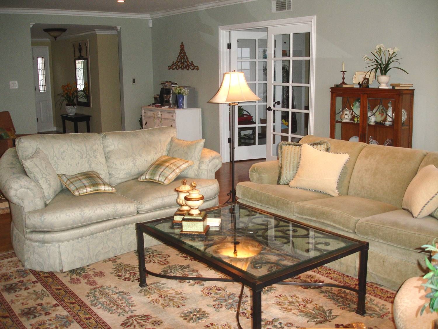 Benjamin Moore Silver Sage Living Room - HD Wallpaper 