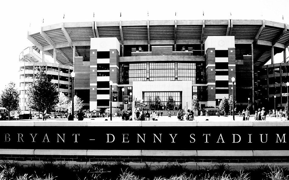Desktopbackground - Bryant-denny Stadium - HD Wallpaper 