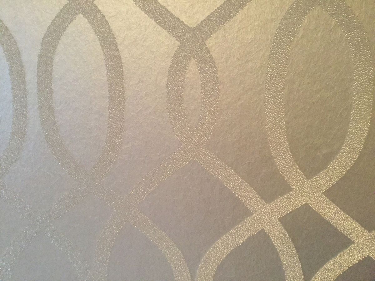 Knightsbridge Shimmer
her S What Her Site Says - Wallpaper - HD Wallpaper 