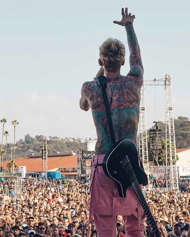 Machine Gun Kelly - HD Wallpaper 