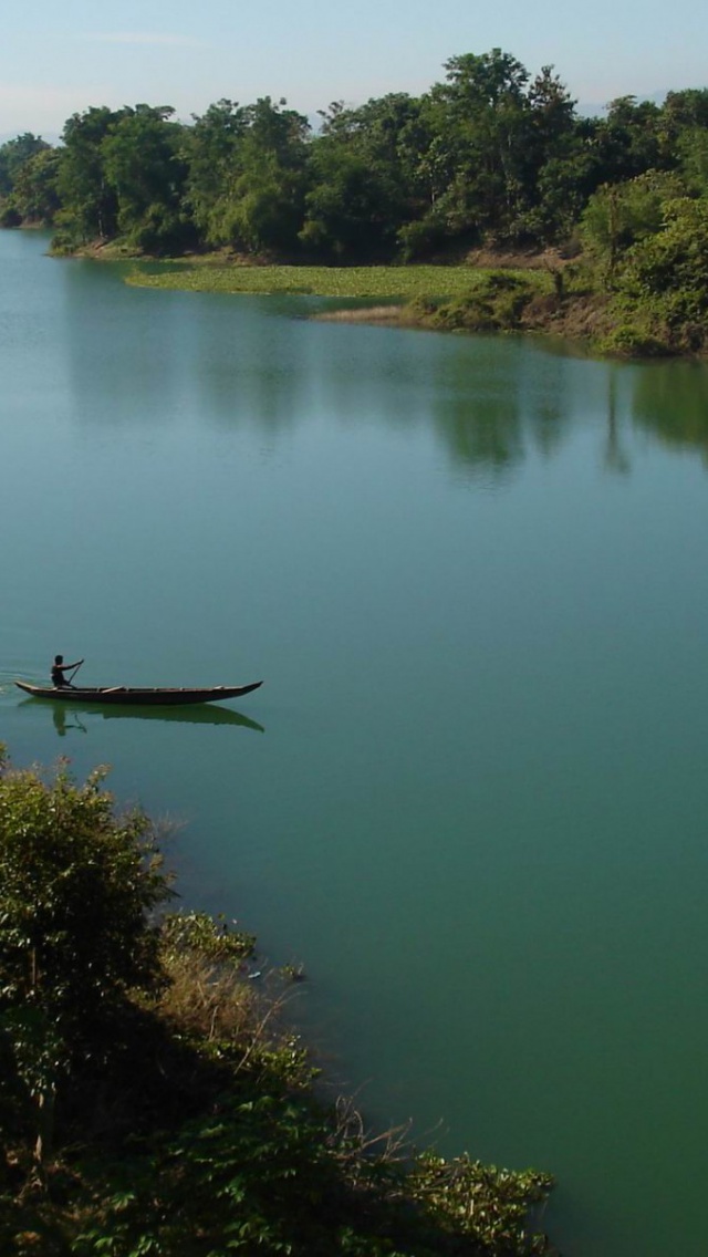 River In Bangladesh - 640x1136 Wallpaper 
