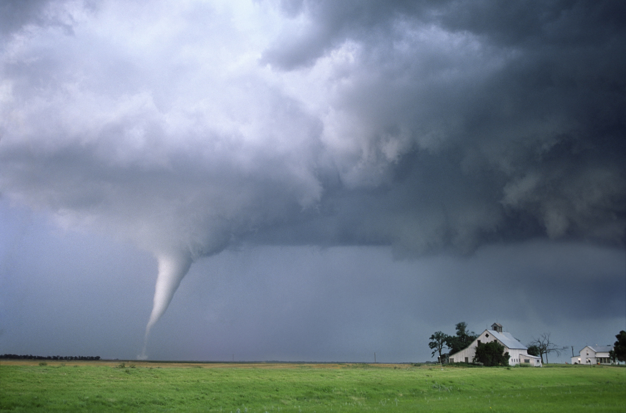 Tornado Thunderstorm - HD Wallpaper 