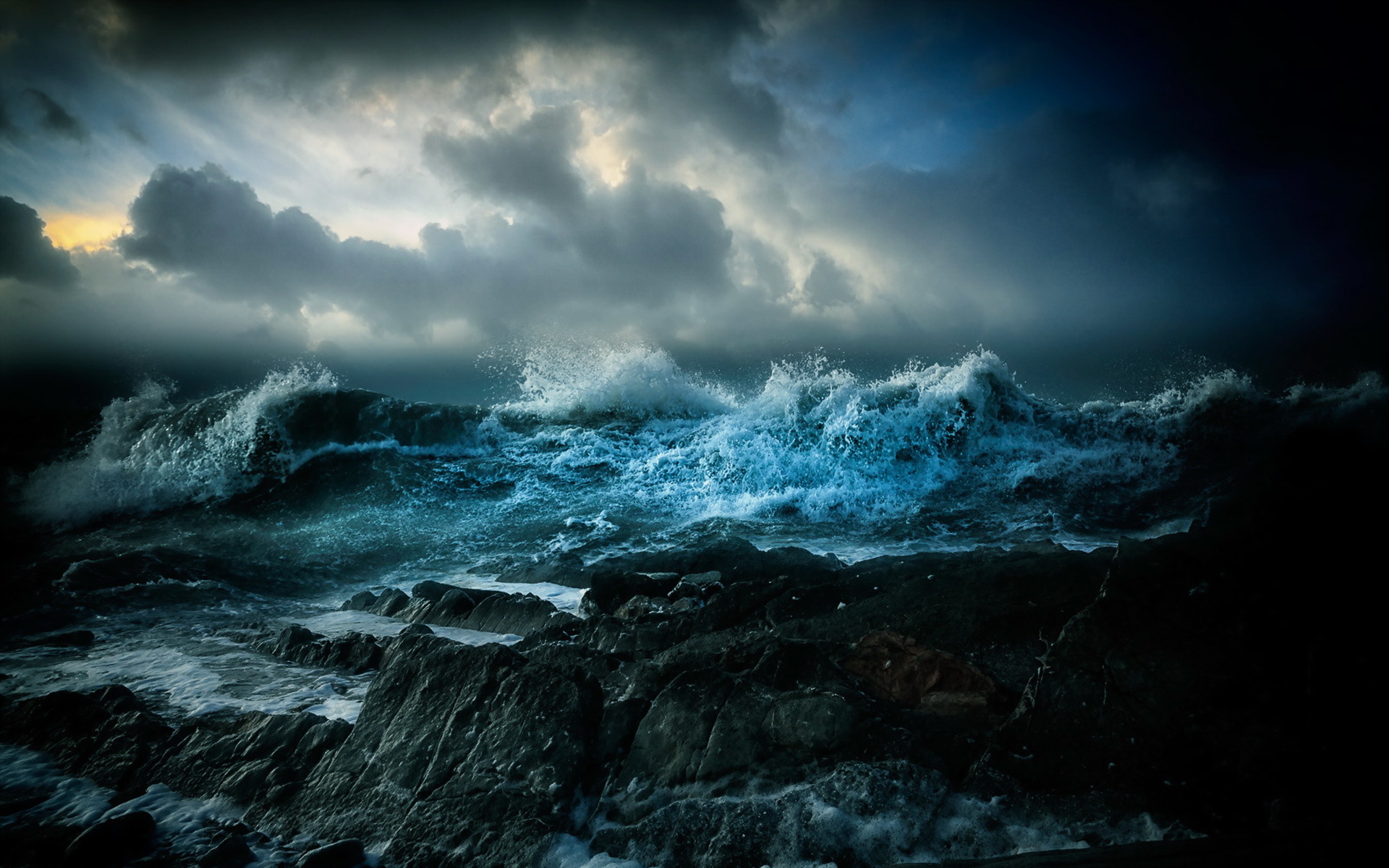 Ocean Storm At Night - HD Wallpaper 