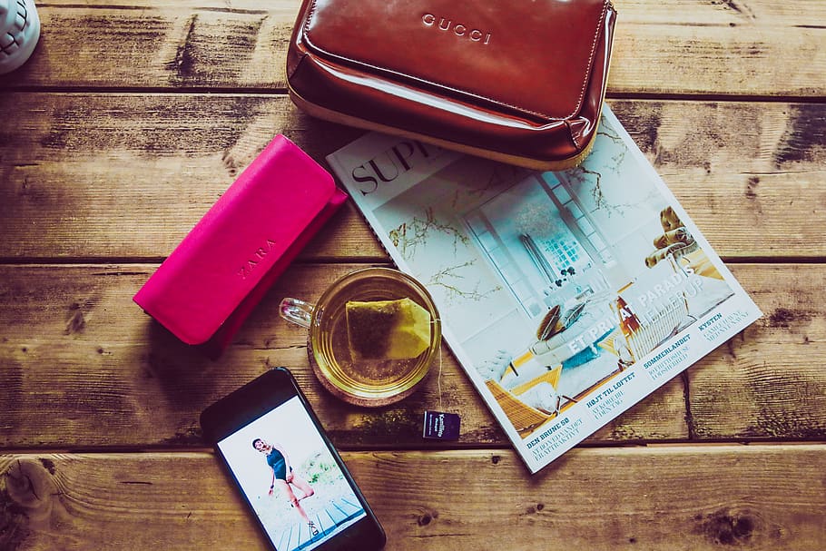 Denmark, Copenhagen, Iphone 7 Plus, Gucci Bag, Blogger, - Wallet - HD Wallpaper 