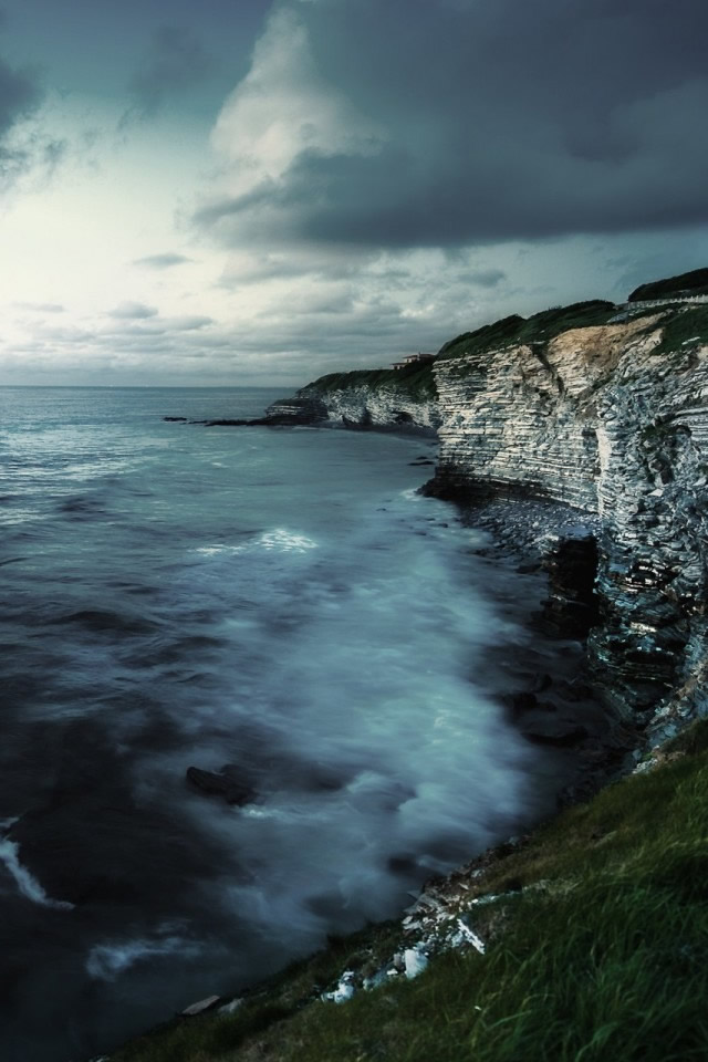 Atlantic West Coast Hd Iphone 4s Wallpaper - Wind Blew Out Of A Cloud - HD Wallpaper 