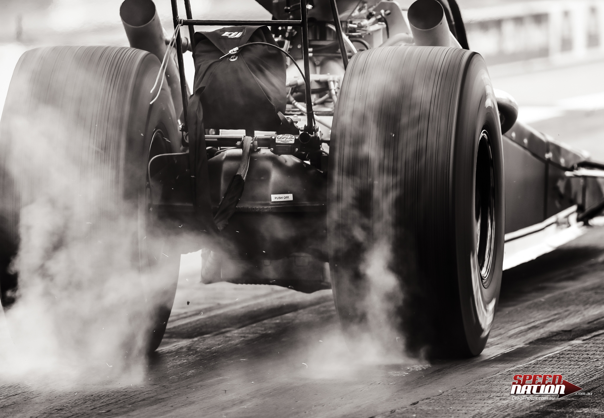 Drag Racing Wallpaper For Phone - HD Wallpaper 