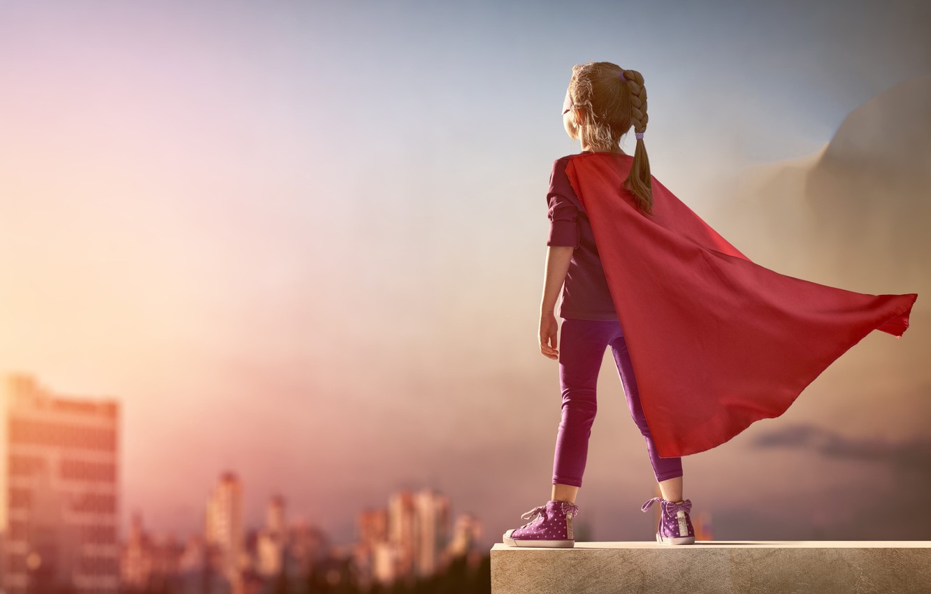 Photo Wallpaper City, Girl, Cosplay, Hero, Kid, Dc - It's Friday Time To Be A Hero - HD Wallpaper 
