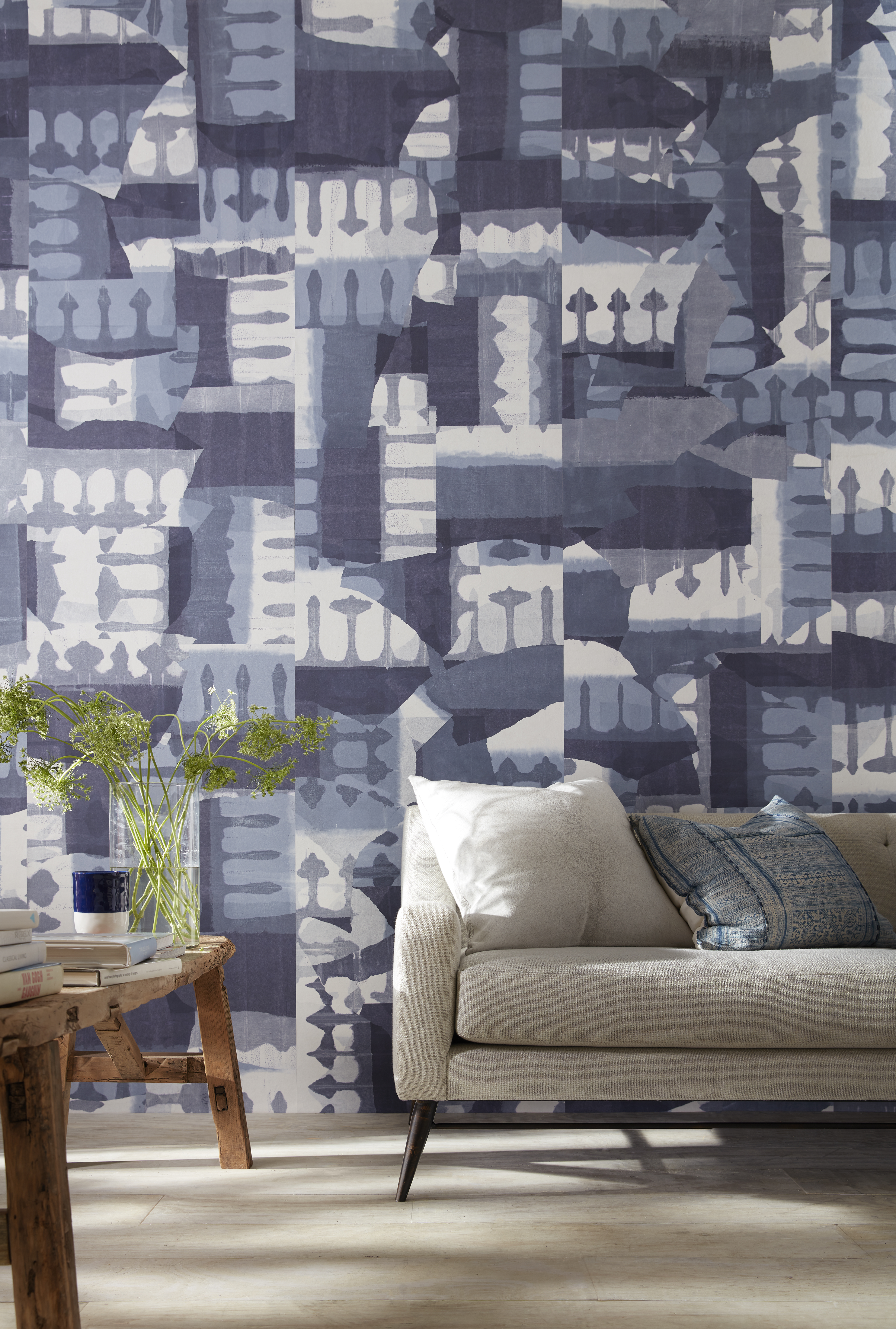 Phillip Jeffries Wallpaper Kinship - HD Wallpaper 