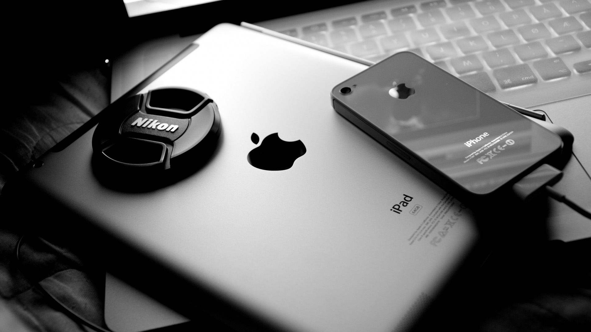 Apple Gear In Monochrome Hd Wallpaper - Apple Phone And Laptop - HD Wallpaper 