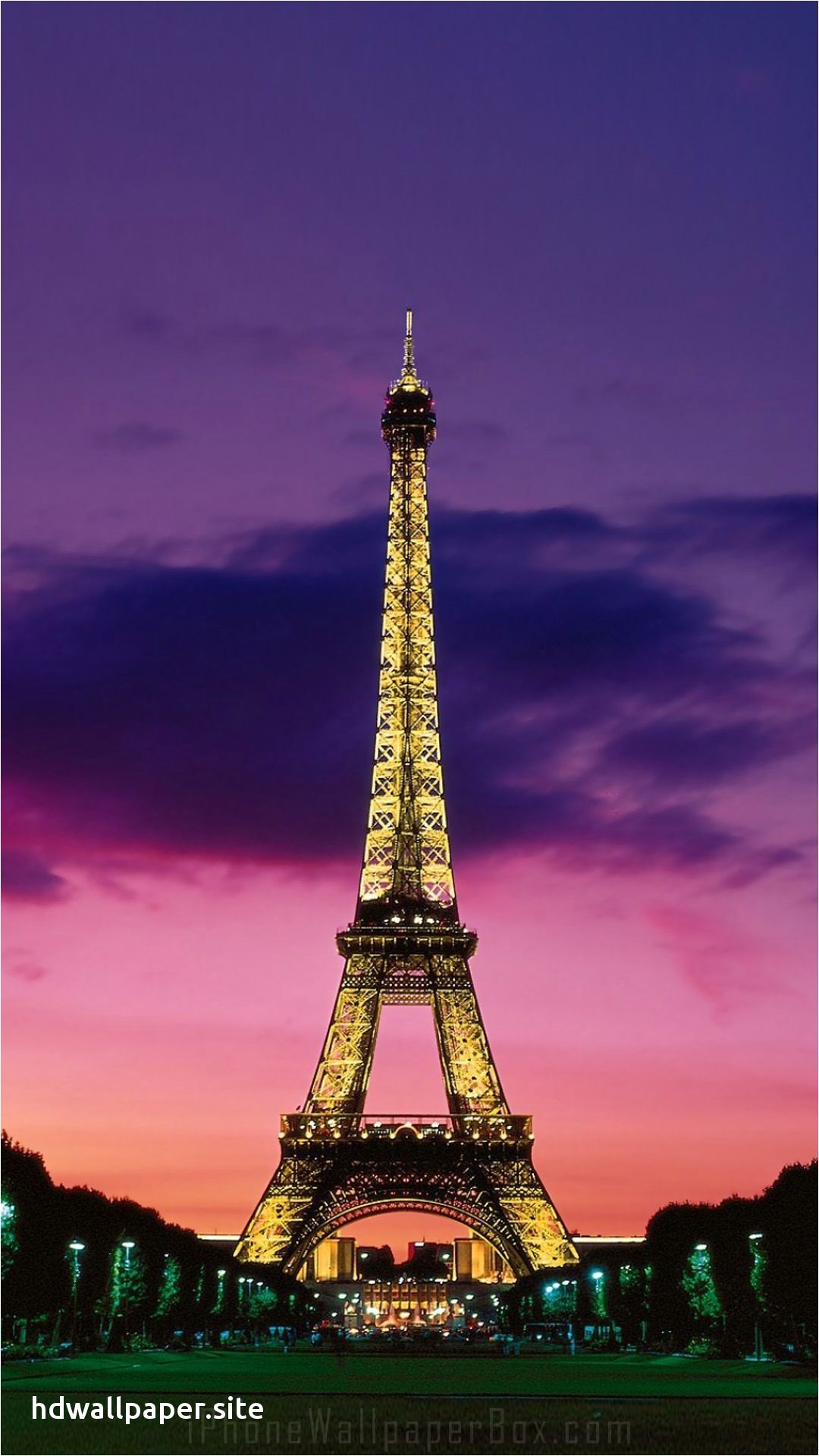 Eiffel Tower - HD Wallpaper 