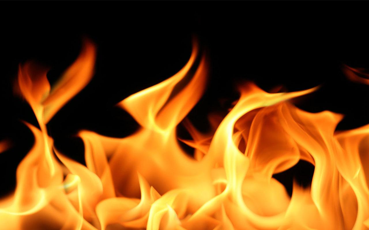 Fire With Black Background Gif - 1280x800 Wallpaper 
