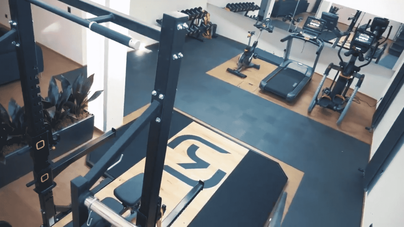 Sk Gaming Partners Matrix Esports Facility Centre - Gym - HD Wallpaper 
