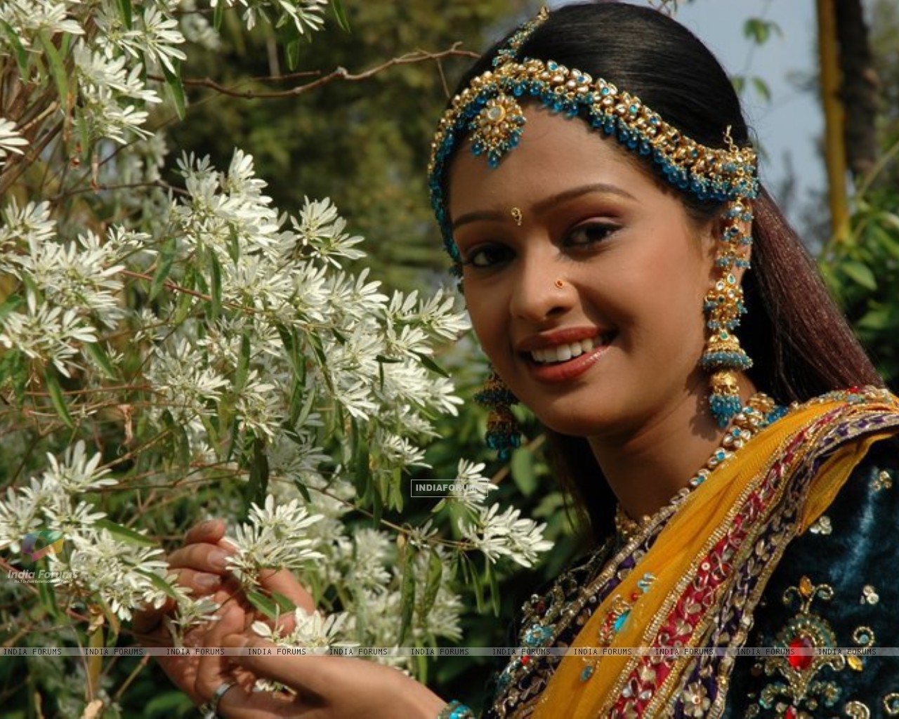 Prithviraj And Sanyogita Love S - HD Wallpaper 