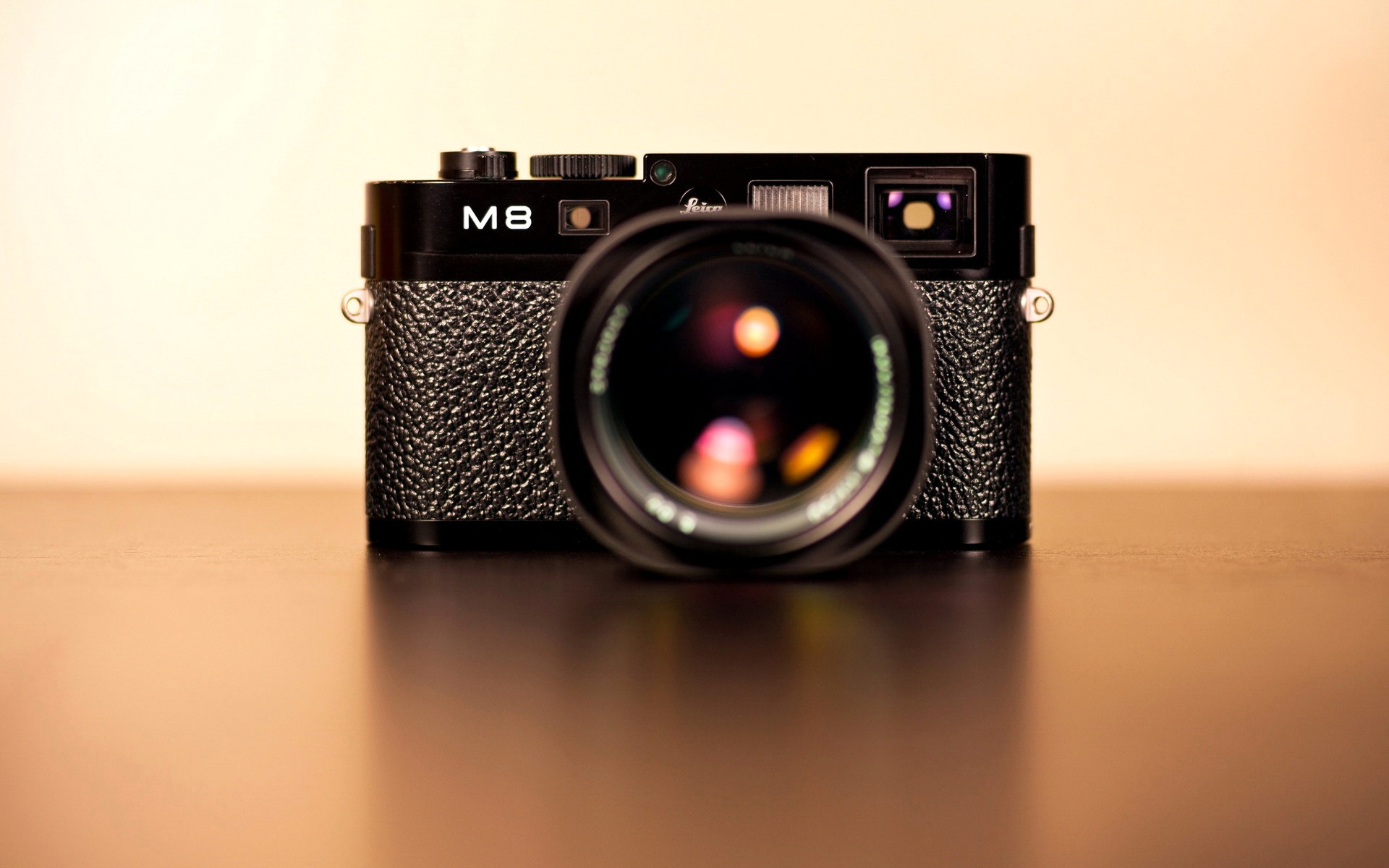 Leica M8 - HD Wallpaper 