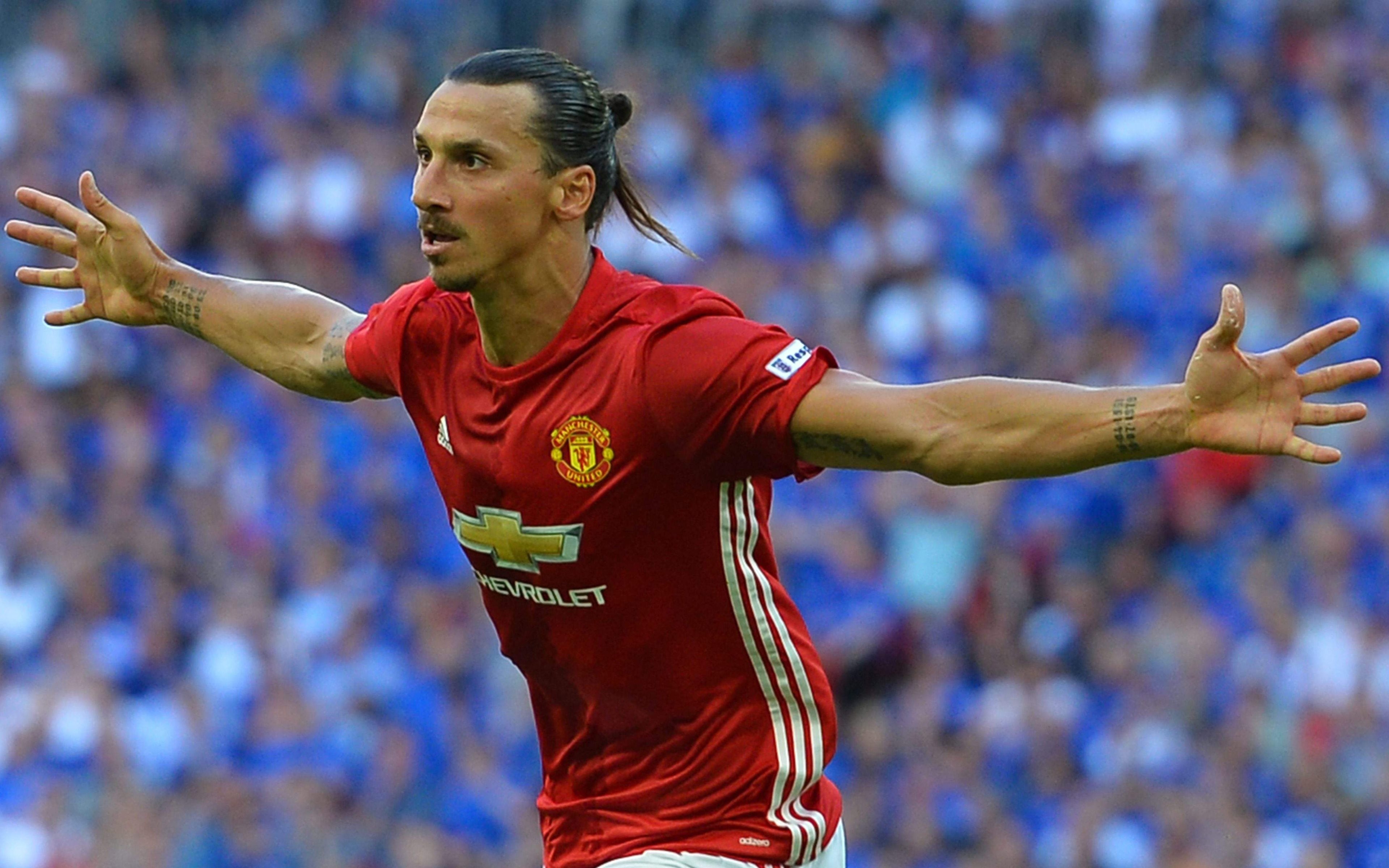 Zlatan Ibrahimovic Wallpaper Hd Man Utd - Zlatan Ibrahimovic Manchester United 4k - HD Wallpaper 