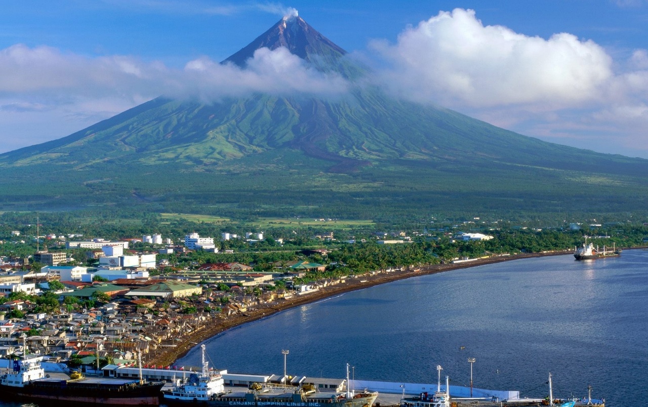 Philippines Mayon Volcano Wallpapers - Bicol Region - 1280x804