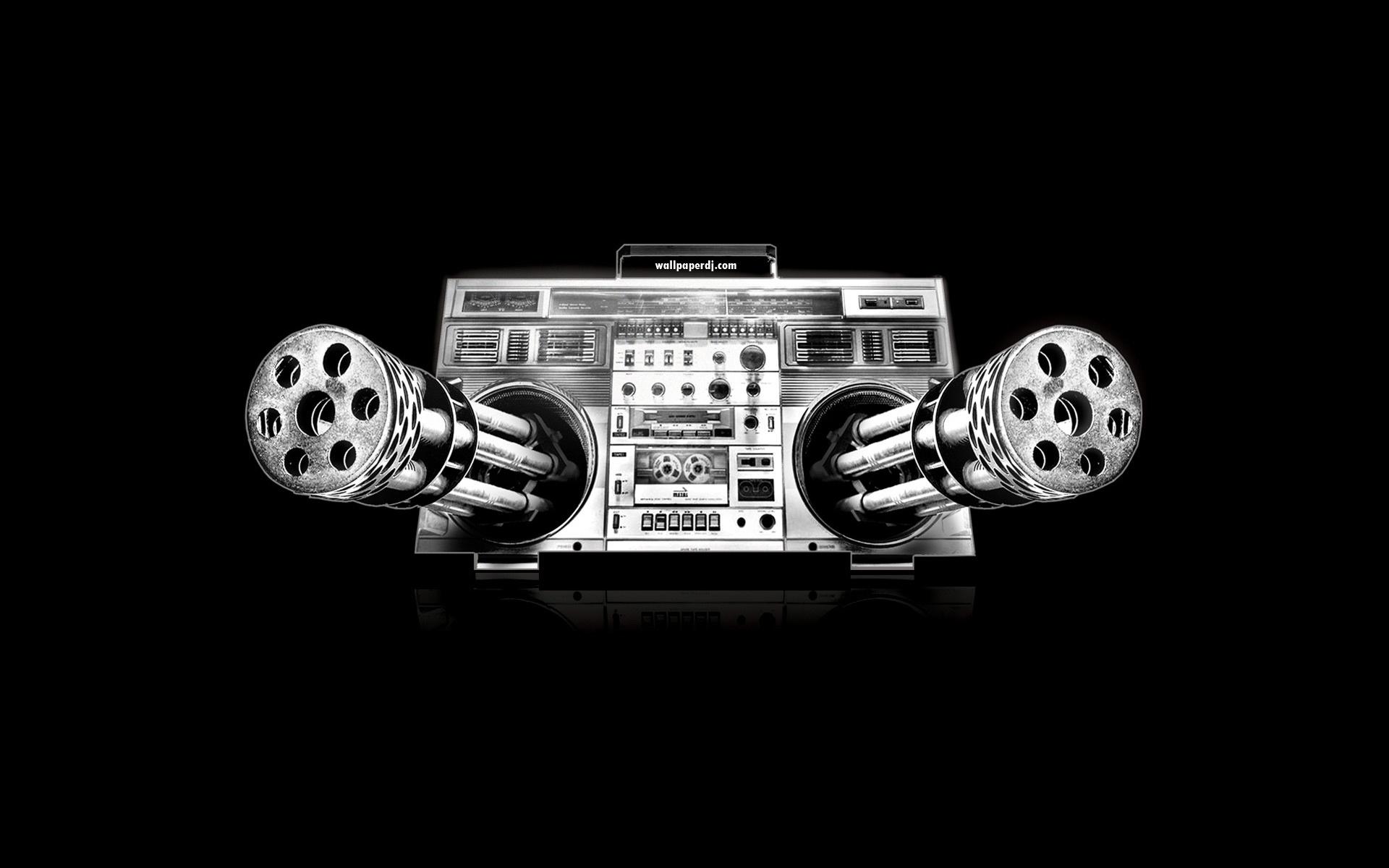 Machine Gun Boombox - HD Wallpaper 