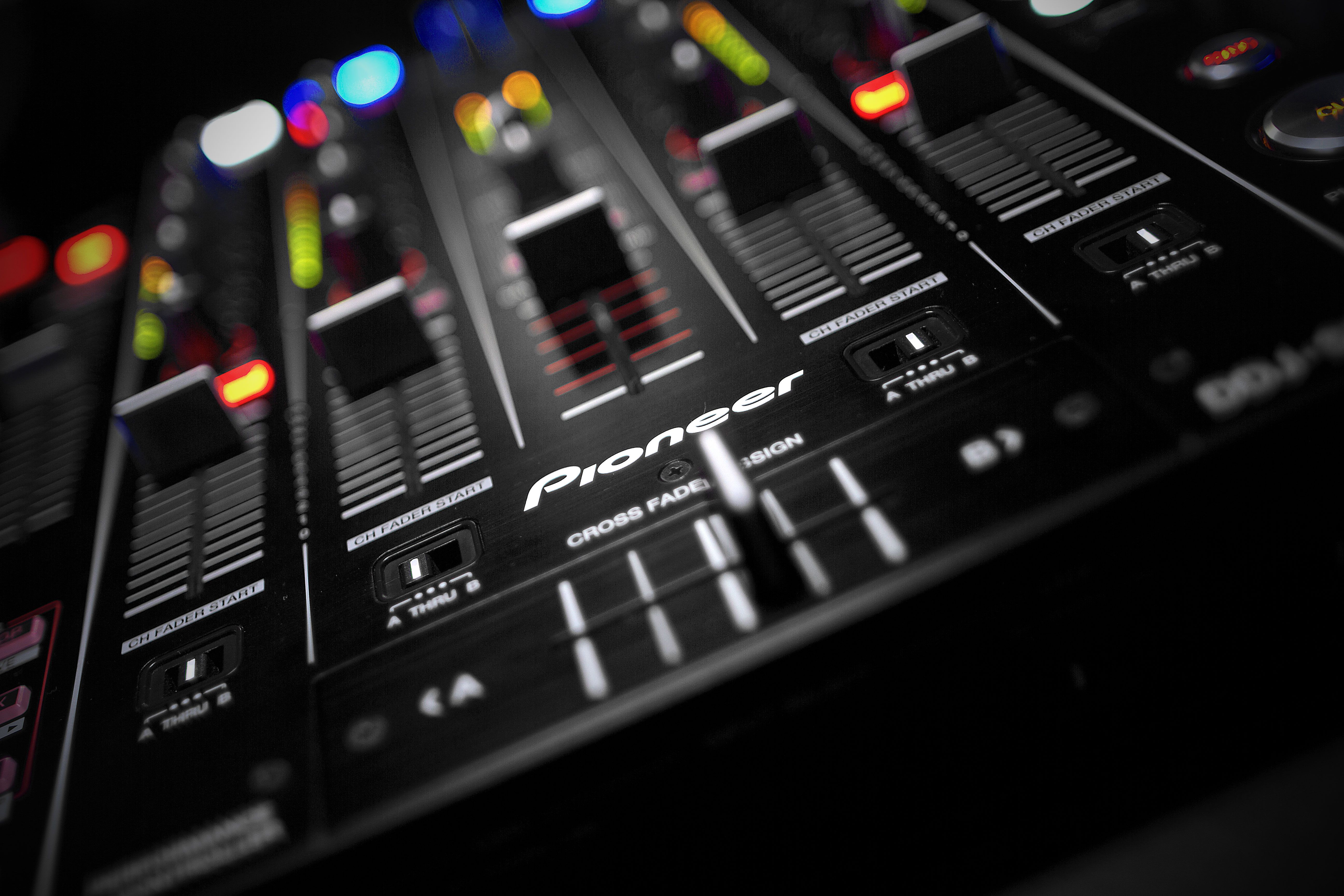 Dj Mixer Wallpapers - Pioneer Dj - HD Wallpaper 