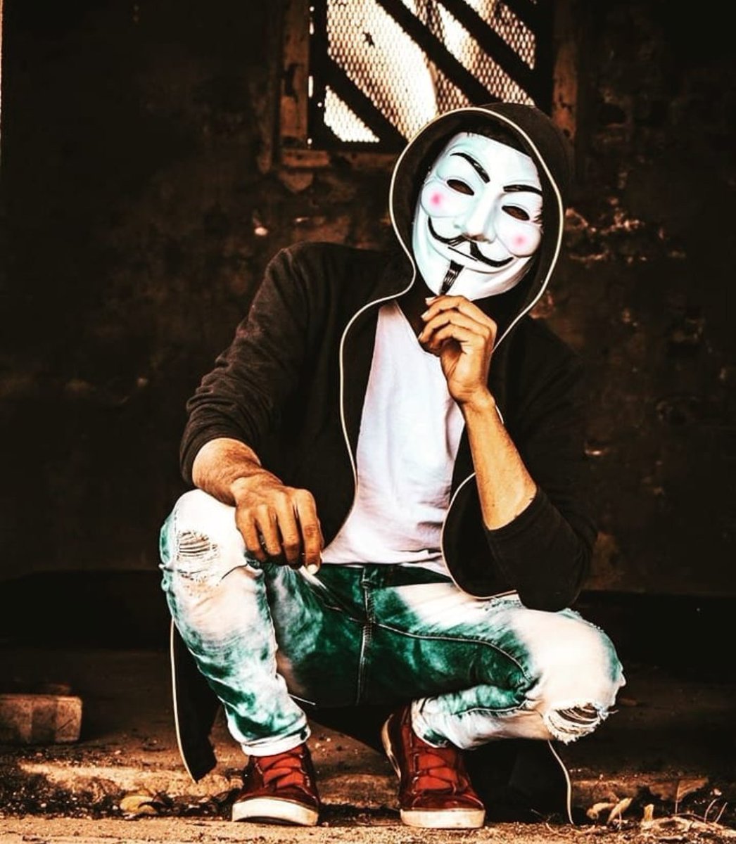 Sitting - HD Wallpaper 