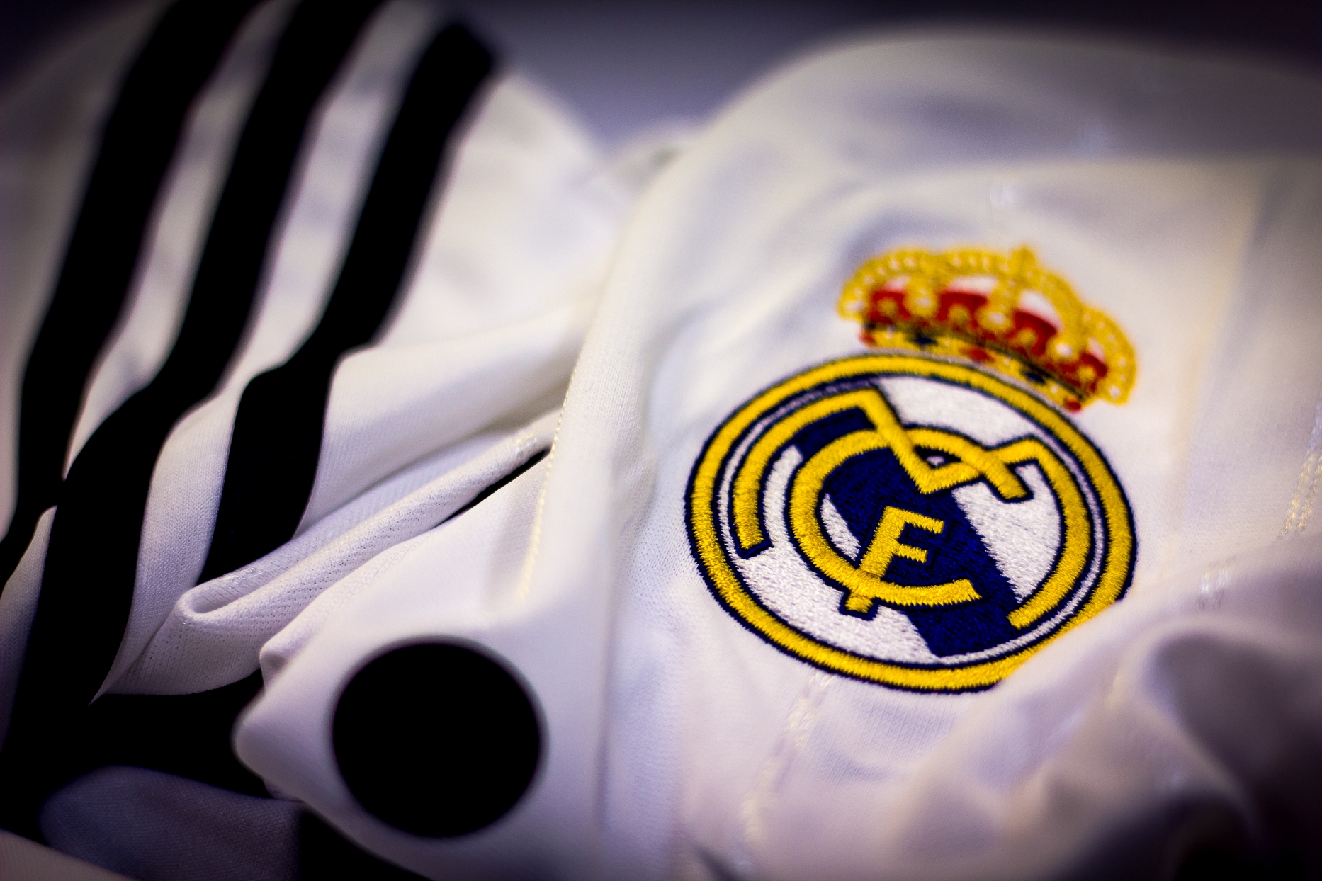 Real Madrid Wallpaper High Definition - Real Madrid Hd - HD Wallpaper 