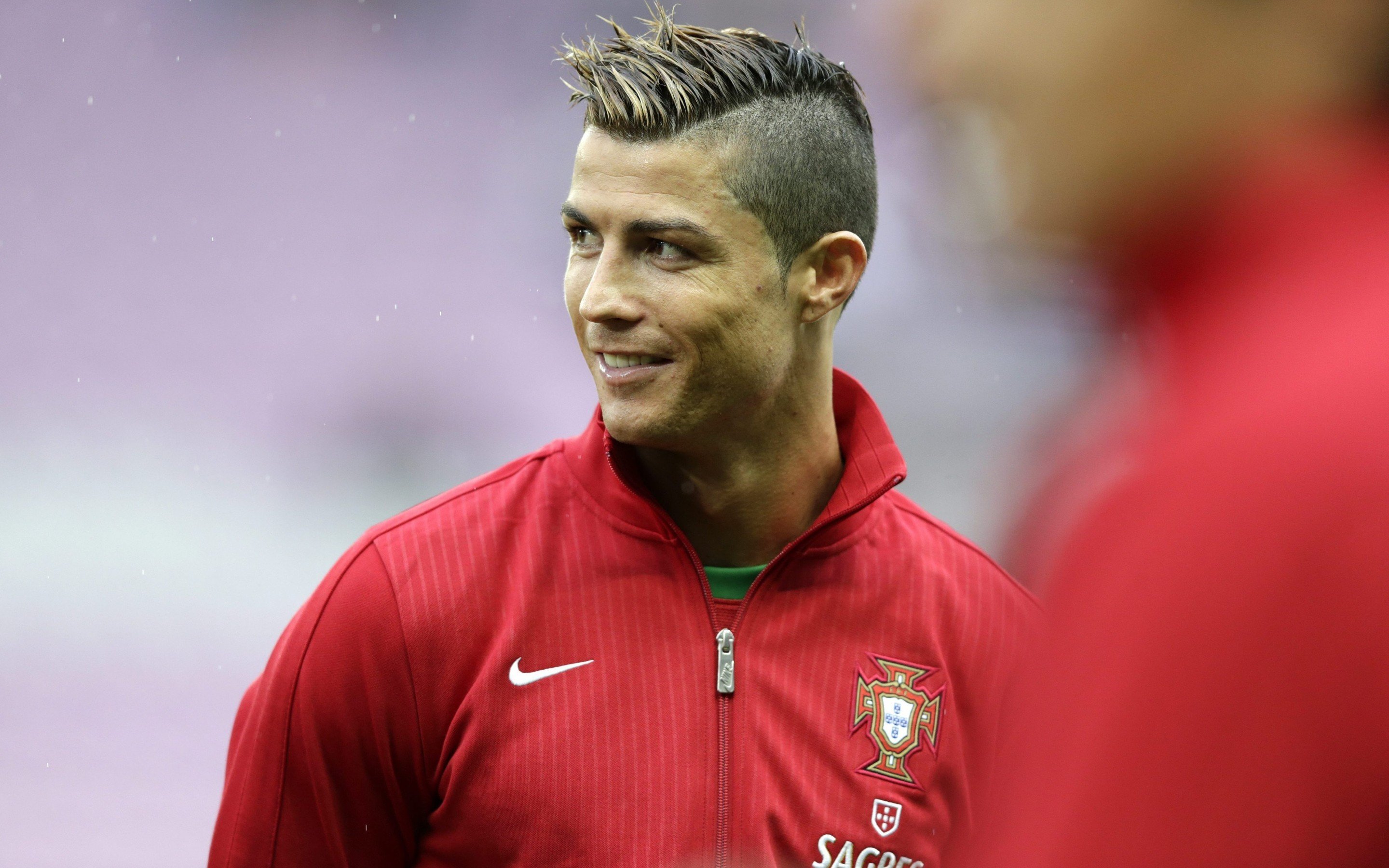 High Resolution Cristiano Ronaldo Hd Wallpaper Id - Ronaldo 2014 World Cup Hairstyle - HD Wallpaper 