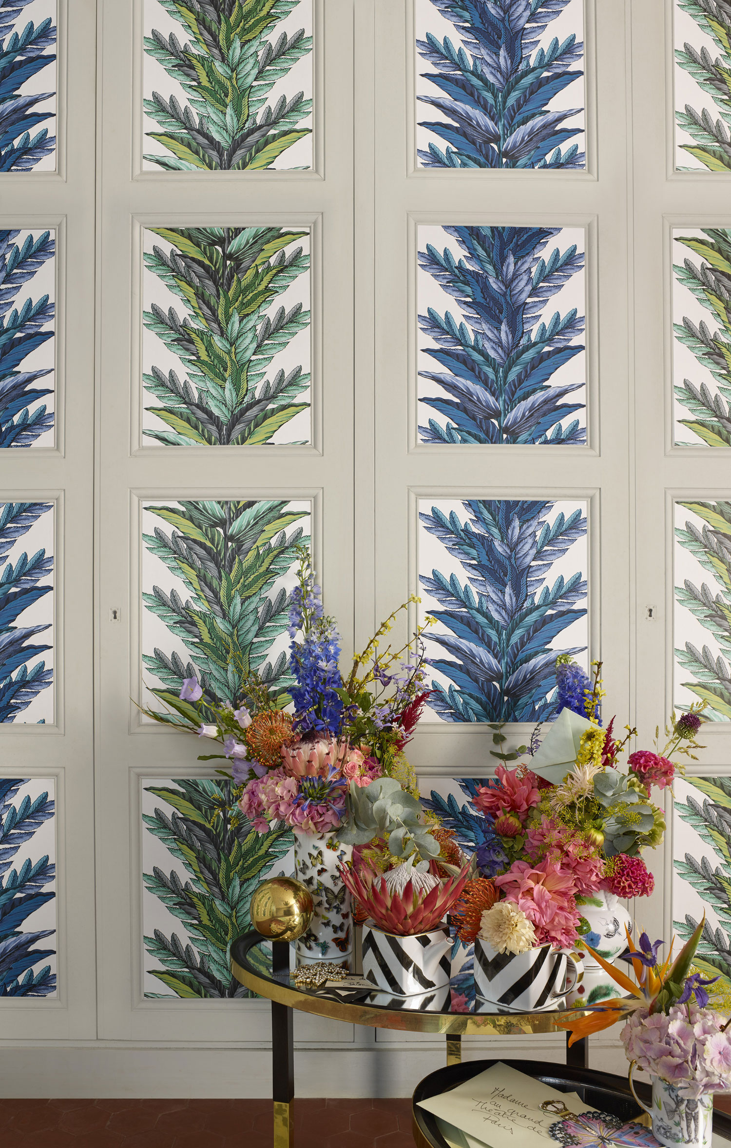 Christian Lacroix Au Theatre Ce Soir - HD Wallpaper 