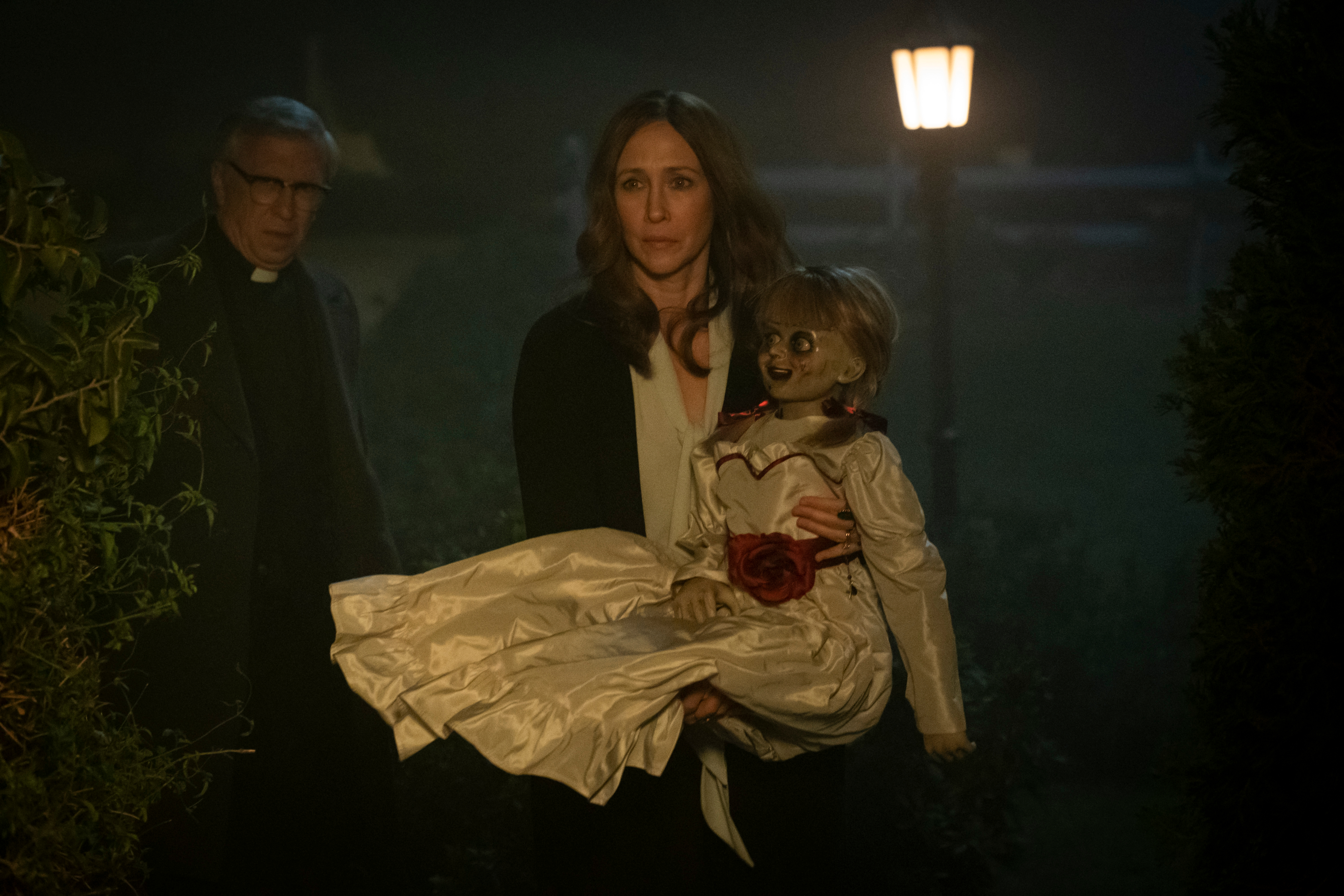 Devil Annabelle Comes Home - HD Wallpaper 