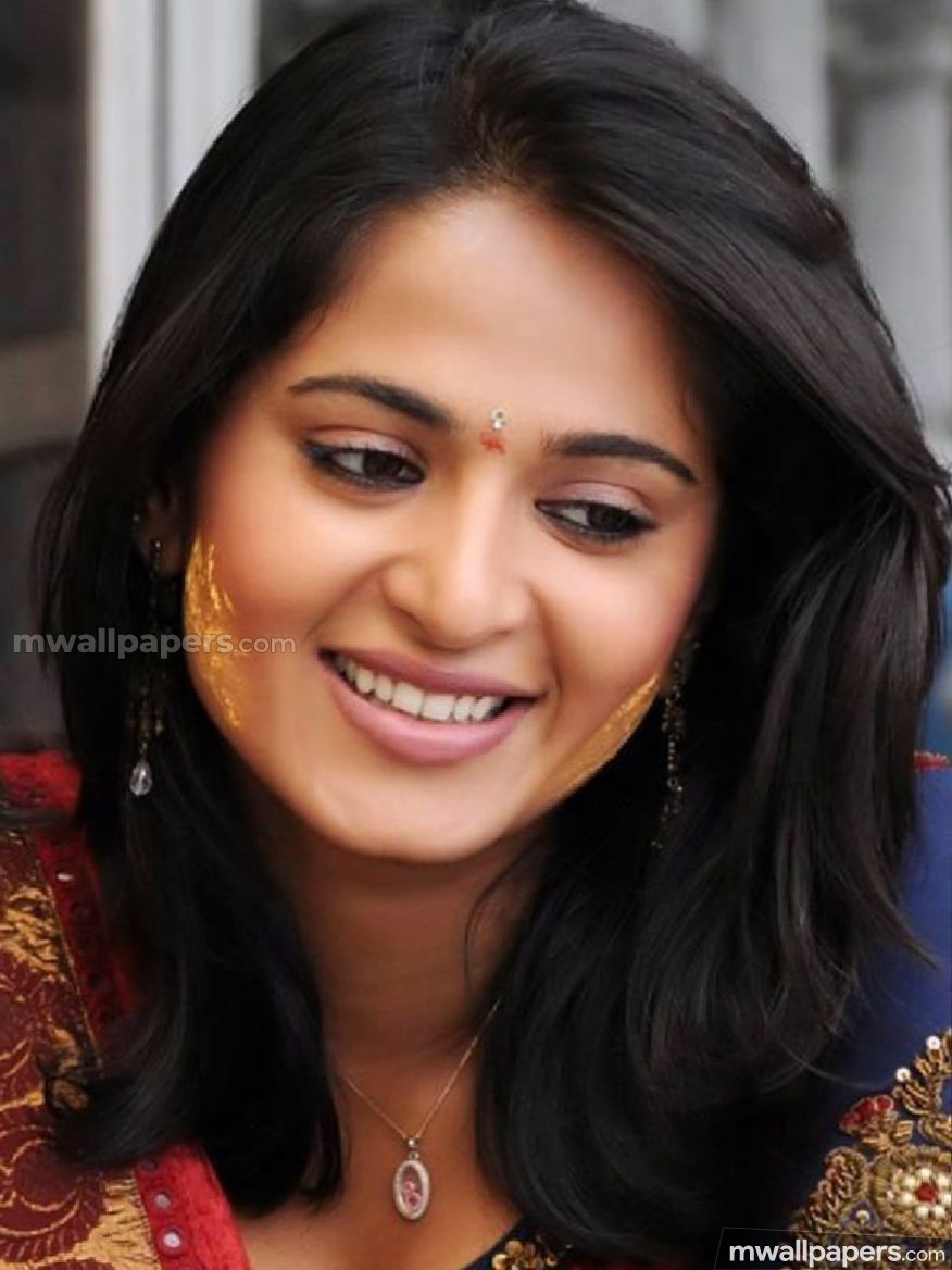 Anushka Shetty - HD Wallpaper 