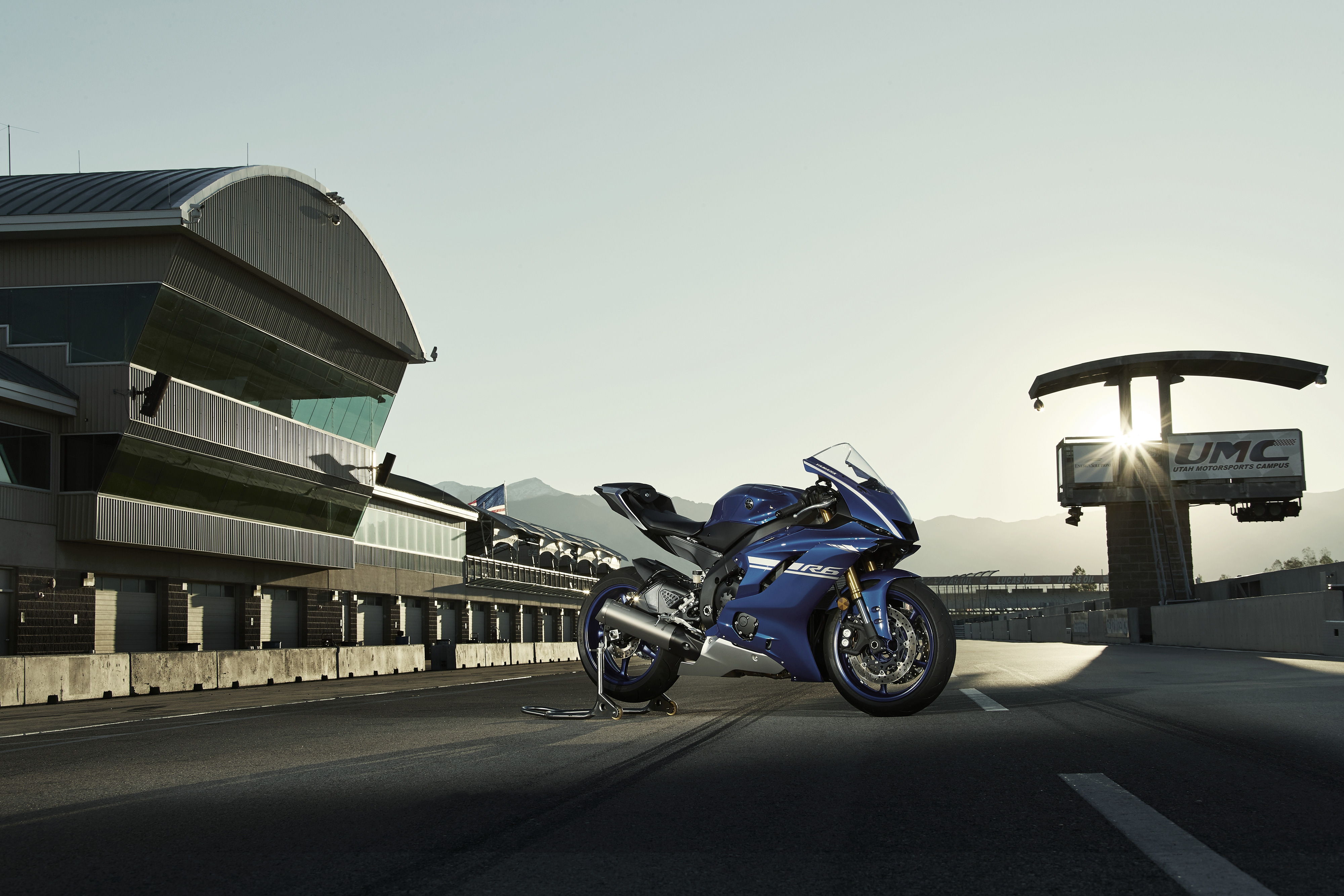 Yamaha R6 2017 4k - HD Wallpaper 