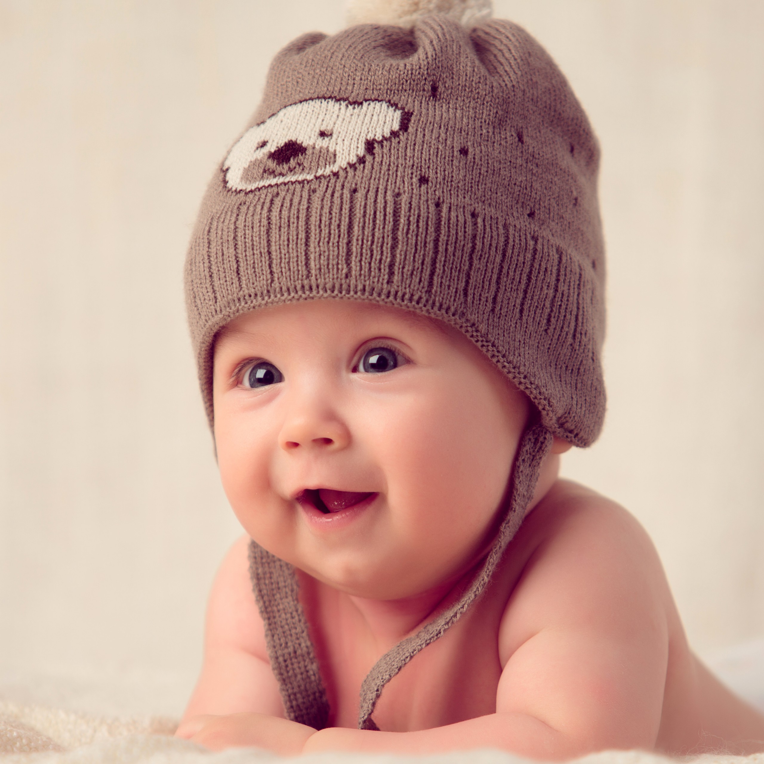 Cute Baby Wallpaper For Mobile - 2560x2560 Wallpaper 