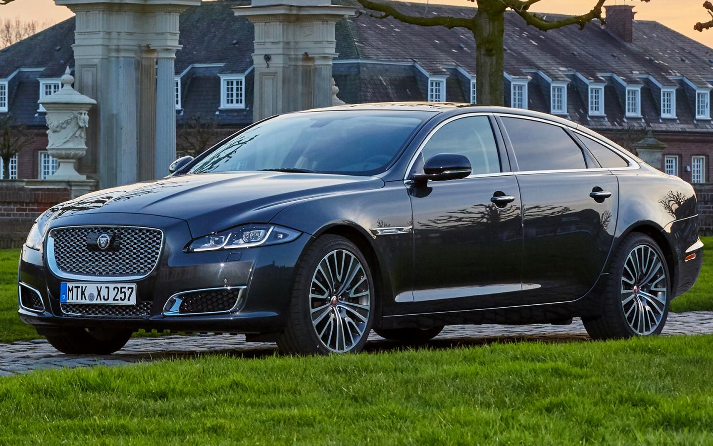 Jaguar Xj6 Wallpaper Hd - Ягуар Xj - HD Wallpaper 