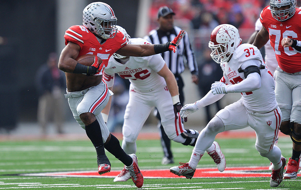 Ezekiel Elliott Signing In Ohio - HD Wallpaper 